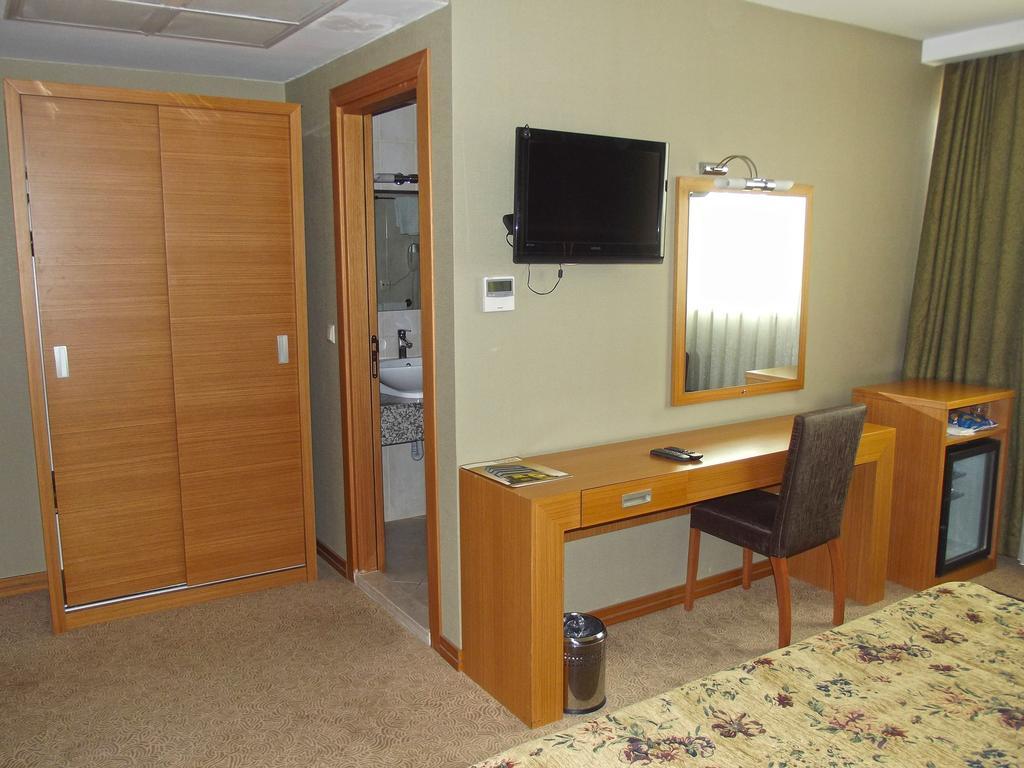 Pinar Elite Hotel Адана Номер фото