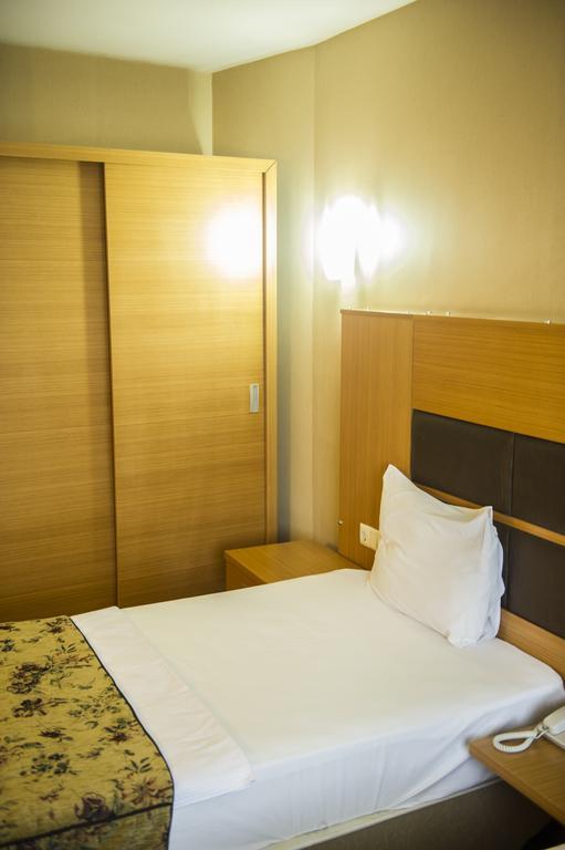 Pinar Elite Hotel Адана Номер фото